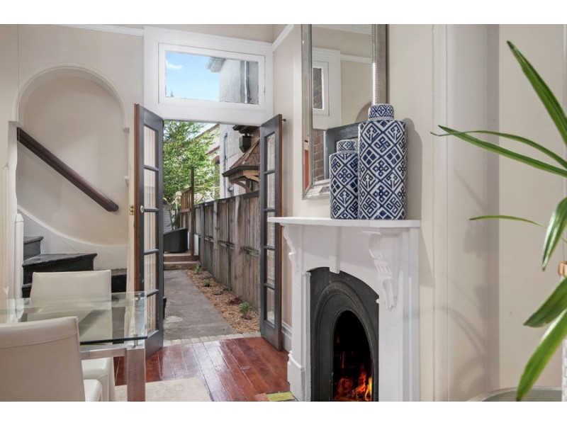18 Cavendish Street, Enmore NSW 2042