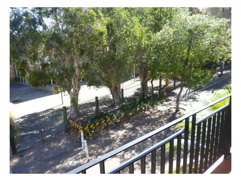 4/2-18 Newman Street, Newtown NSW 2042