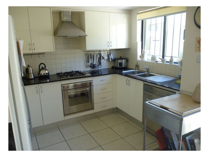 4/2-18 Newman Street, Newtown NSW 2042