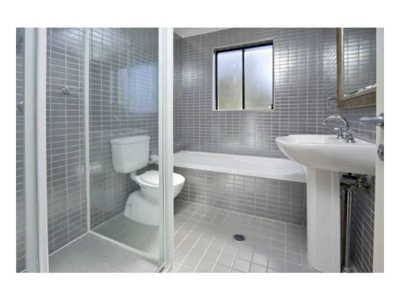 4/2-18 Newman Street, Newtown NSW 2042