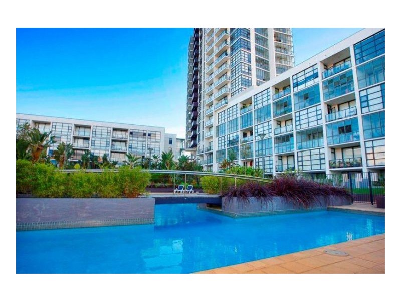 802/221-229 Sydney Park Road, Erskineville NSW 2043