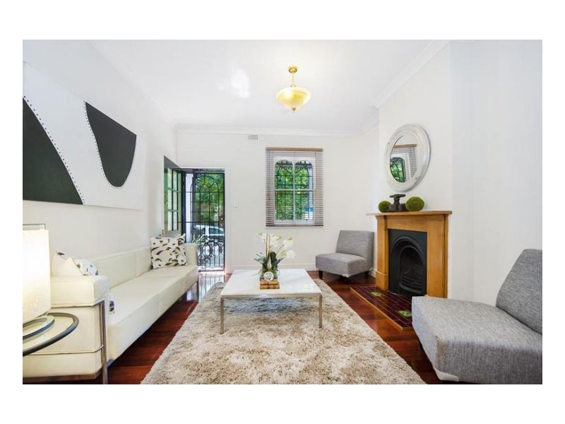 15 Campbell Street, Newtown NSW 2042