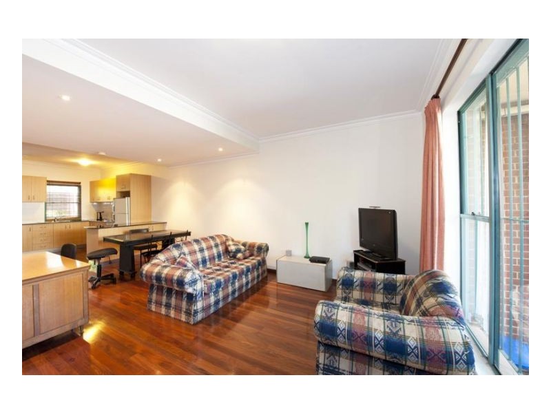 T8/45 Macdonald Street, Erskineville NSW 2043