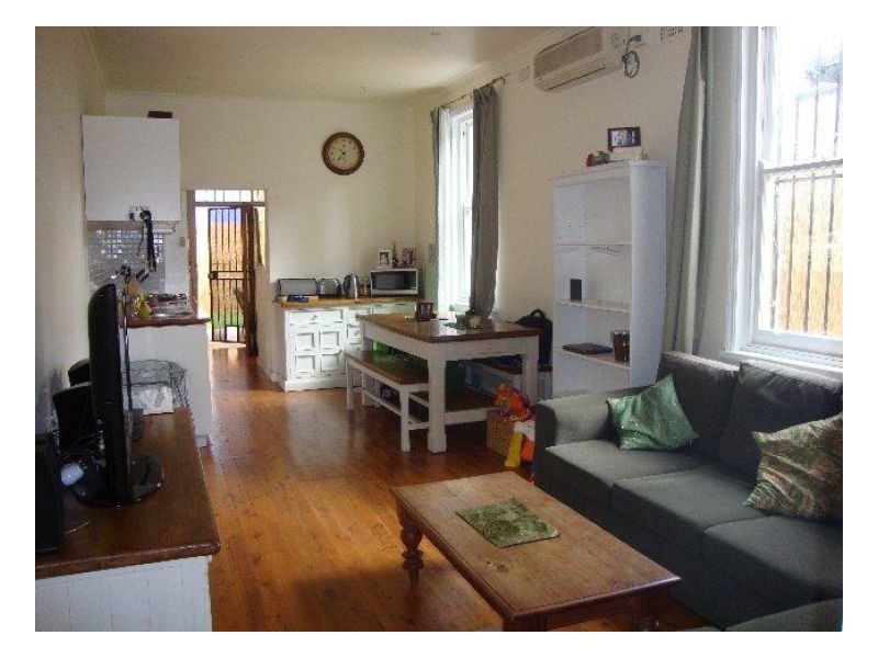 3 Victoria Road, Enmore NSW 2042