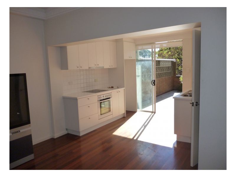 2/231 Darling St, Balmain NSW 2041