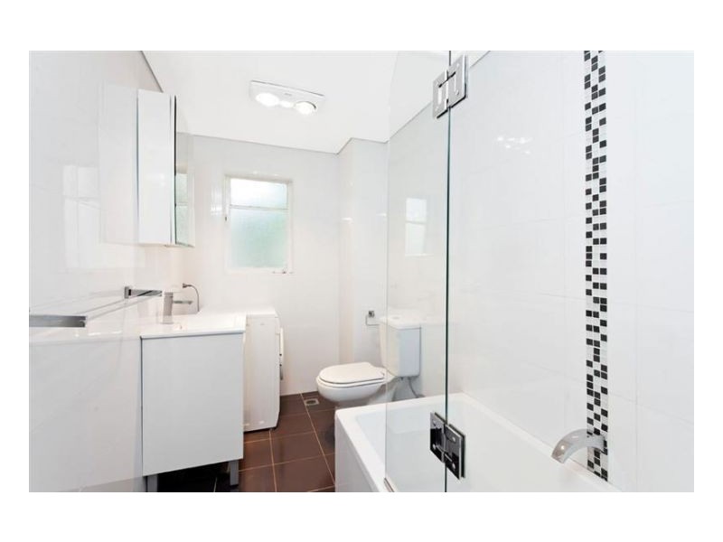 13/30 Ewart Street, Marrickville NSW 2204