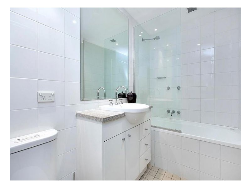 284/221-229 Sydney Park Road, Erskineville NSW 2043