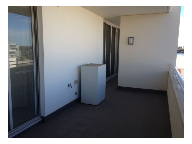 841/ 2 The Crescent ‘Lipari’ Waterfront, Wentworth Point NSW 2127