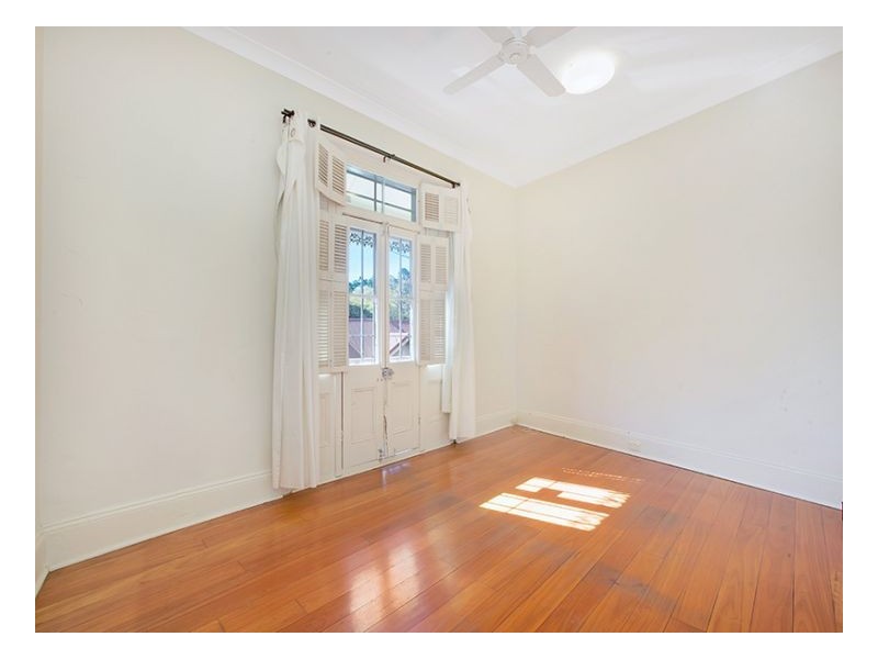 121 Wilson Street, Newtown NSW 2042