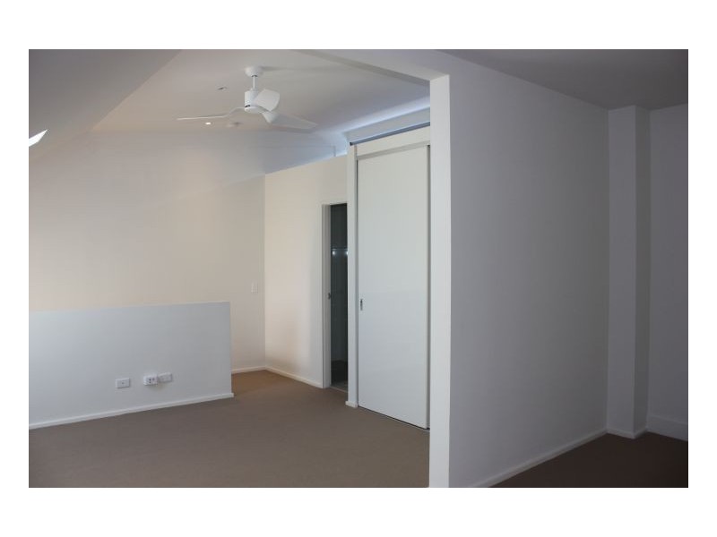 18/1a GOWRIE STREET, Erskineville NSW 2043