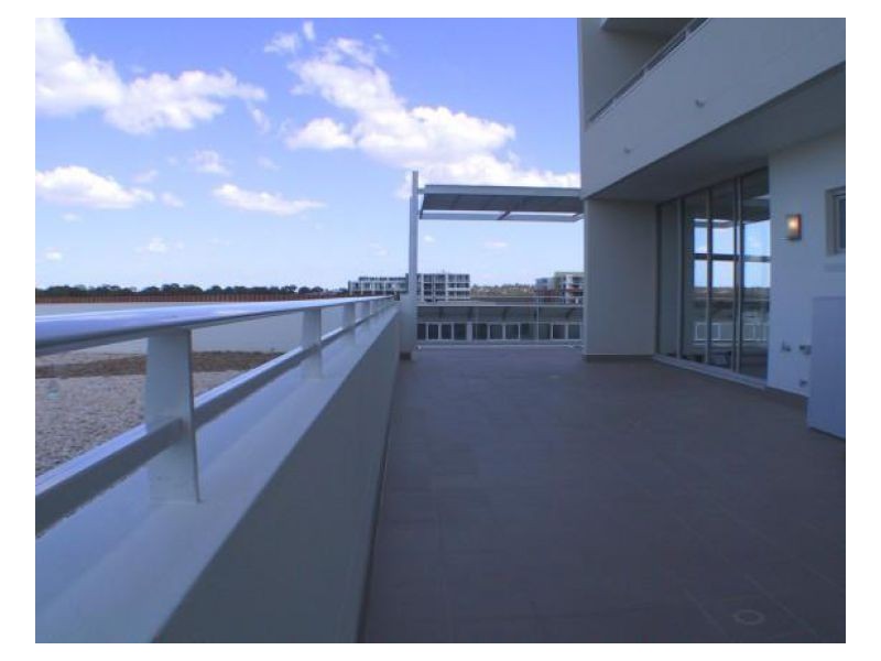 741/2 The Crescent, Wentworth Point NSW 2127