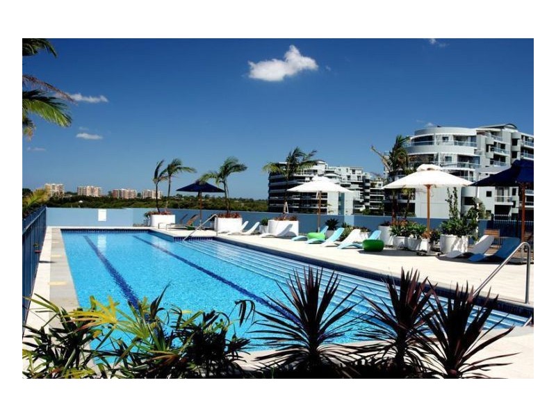 741/2 The Crescent, Wentworth Point NSW 2127