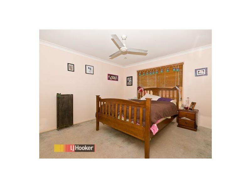 13 Montclare Crt, Cashmere QLD 4500
