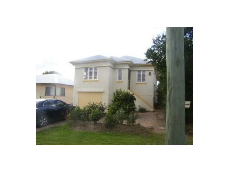 115 White St, Wavell Heights QLD 4012