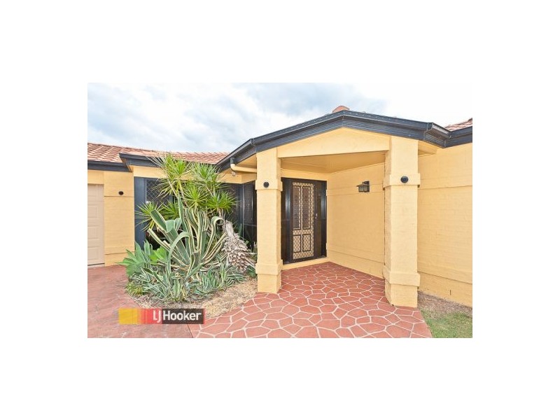 1 Sonoma Court, Cashmere QLD 4500
