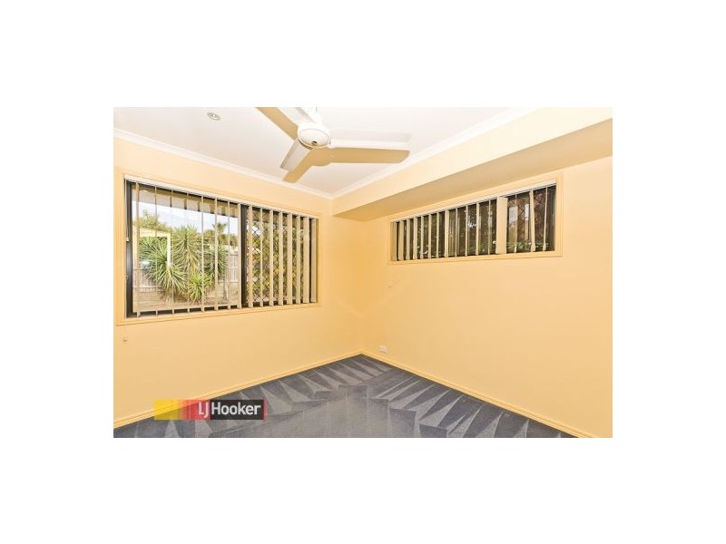 1 Sonoma Court, Cashmere QLD 4500