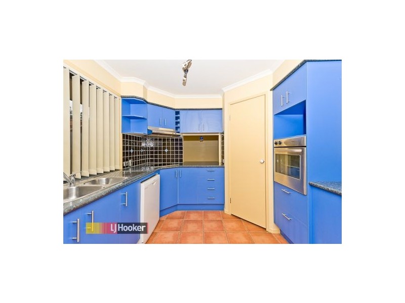 1 Sonoma Court, Cashmere QLD 4500