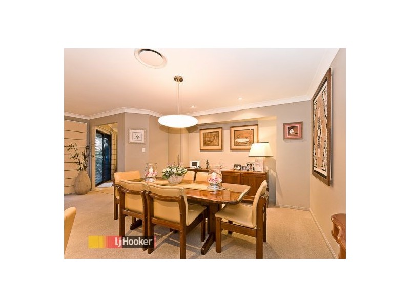 13 Whipbird Crt, Cashmere QLD 4500