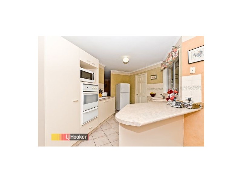 3 Fulmar, Warner QLD 4500