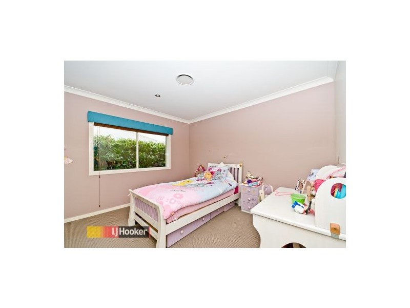 4 Kipfler Lane, Warner QLD 4500