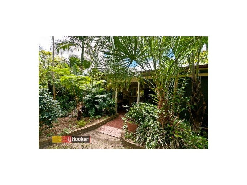 15 Sonoma Crt, Cashmere QLD 4500