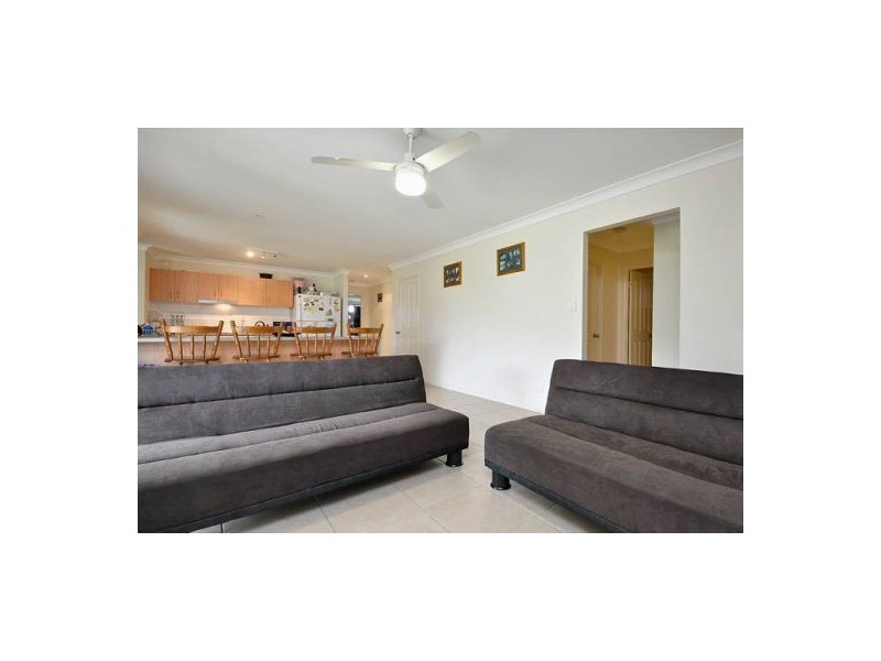 8 Halifax Crt, Bray Park QLD 4500