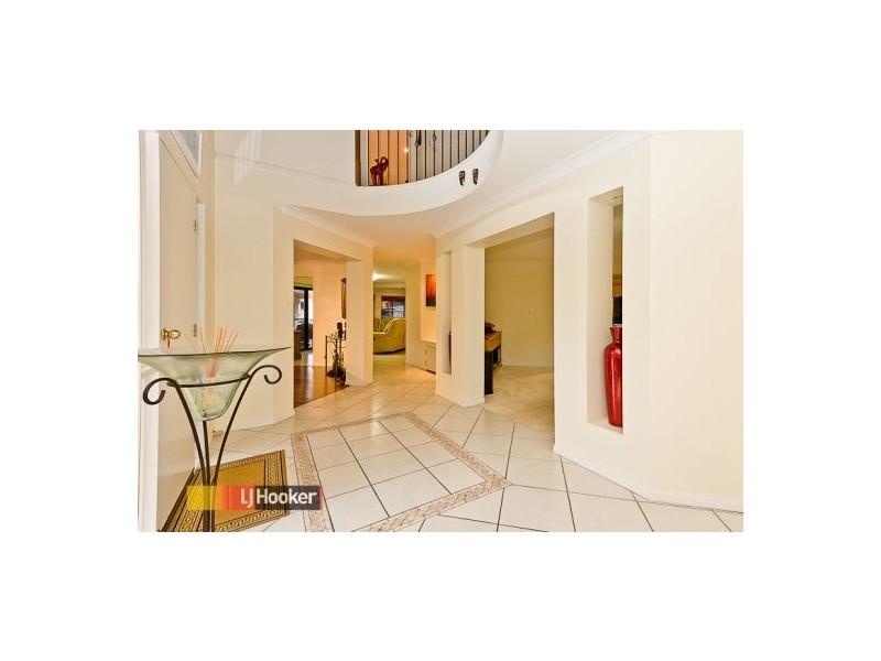 24 Lamaur St, Warner QLD 4500