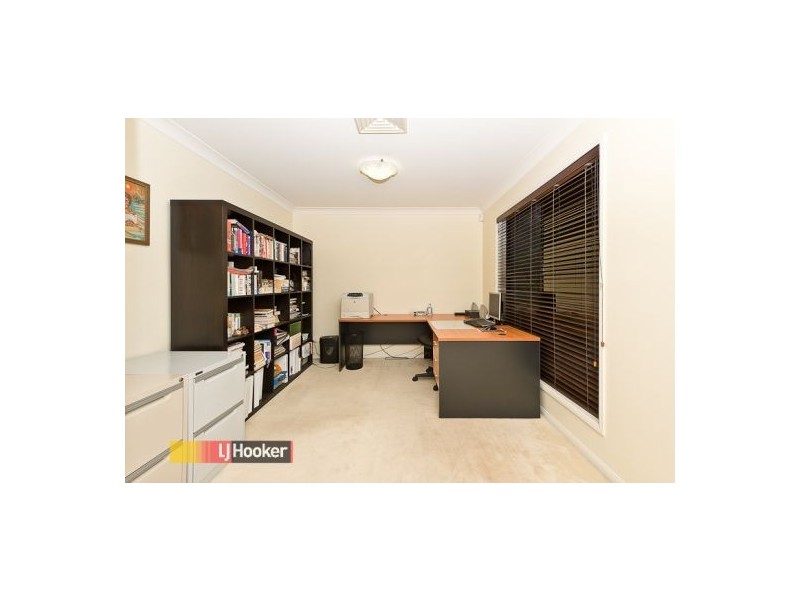 24 Lamaur St, Warner QLD 4500