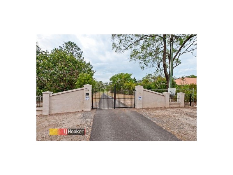 24 Lamaur St, Warner QLD 4500