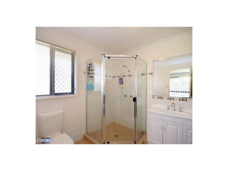 27  Franzin Drive, Cashmere QLD 4500