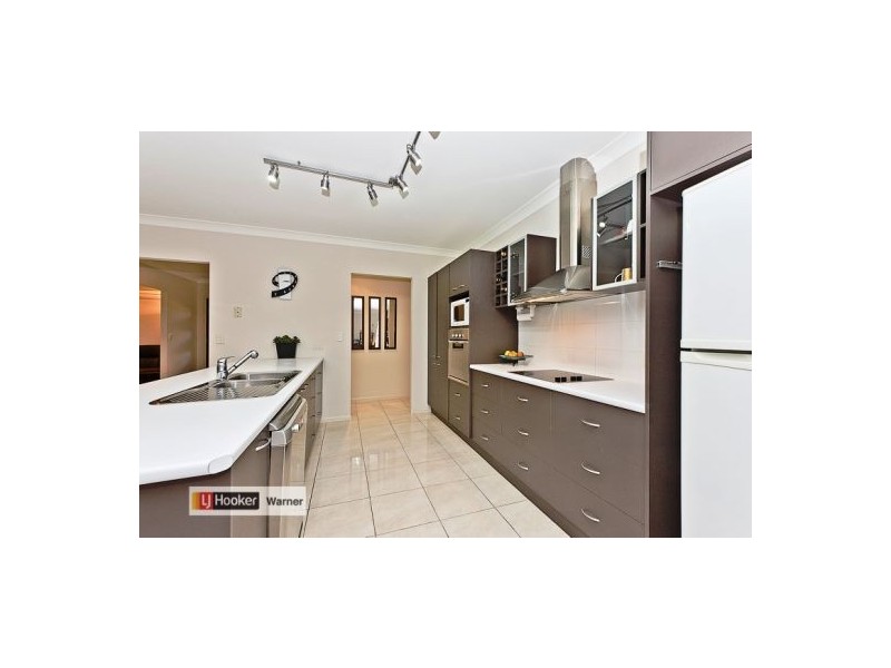 5 Webster Court, Petrie QLD 4502
