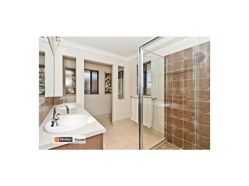 5 Webster Court, Petrie QLD 4502