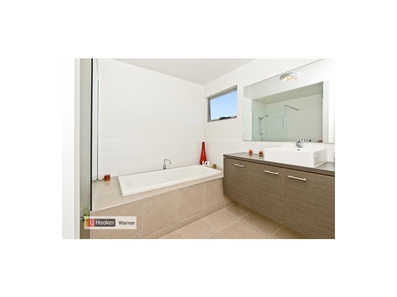 8 Kipfler Lane, Warner QLD 4500