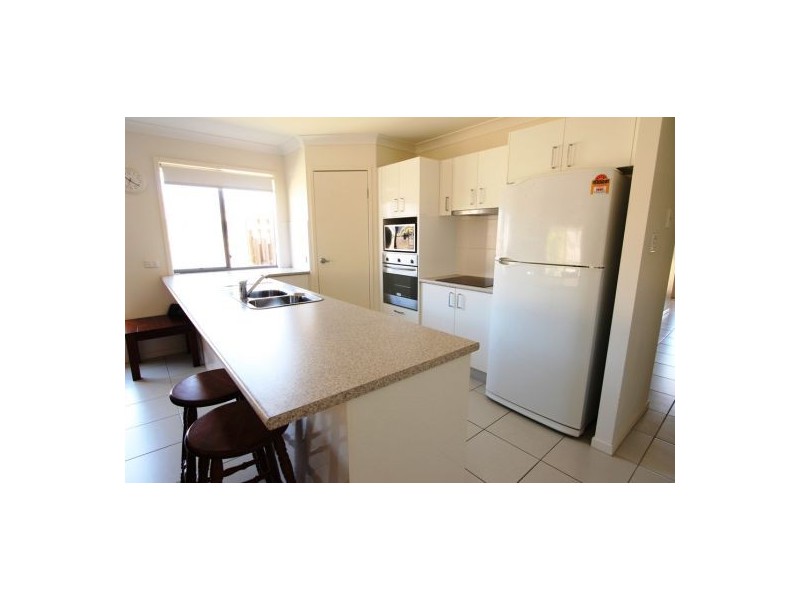 1 Schukow Court, Warner QLD 4500