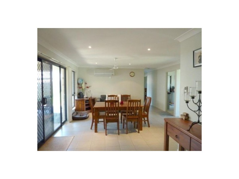 2 Jean Close, Joyner QLD 4500