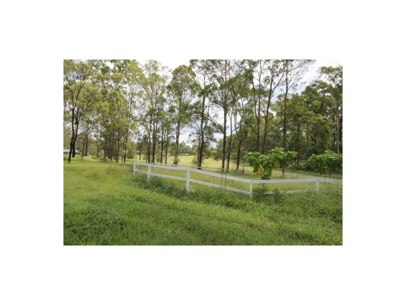 20 Sarow Drive, Warner QLD 4500