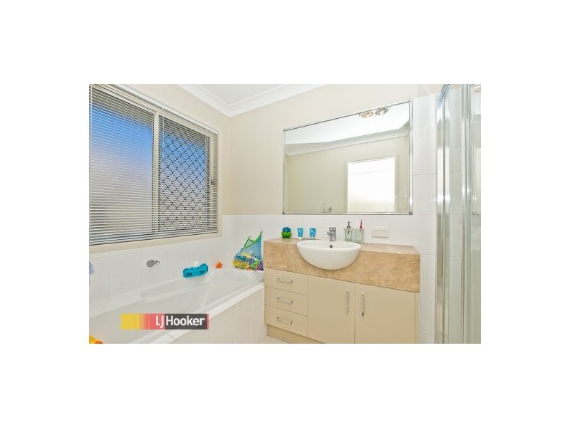 4 Harrison Street, Bracken Ridge QLD 4017