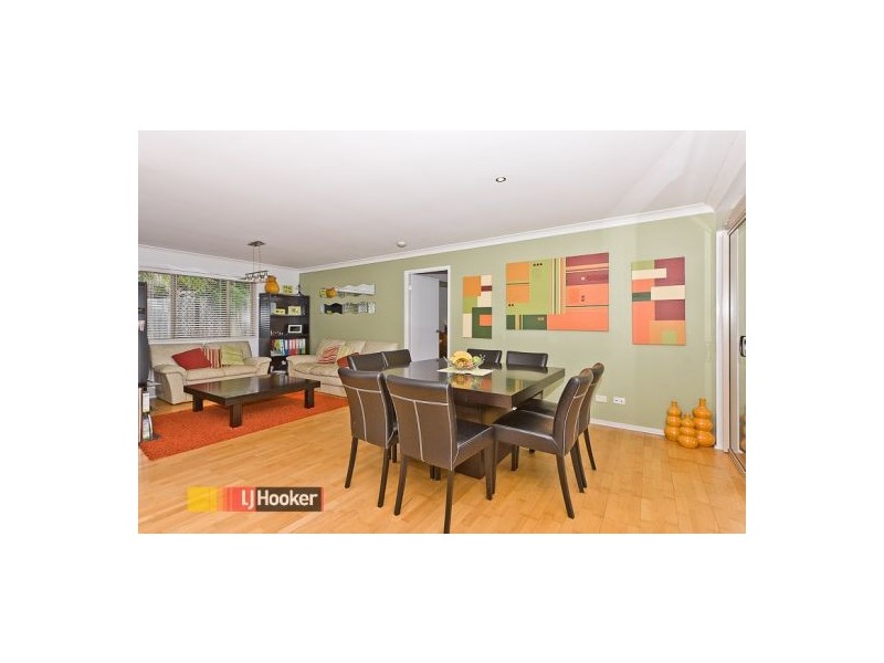 11 Paulette Crt, Cashmere QLD 4500