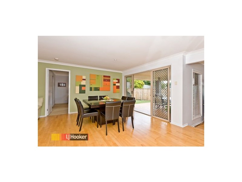 11 Paulette Crt, Cashmere QLD 4500