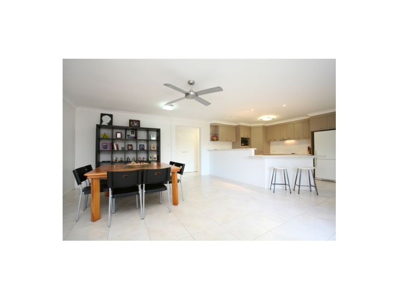 8 Mahaffey Crt, Cashmere QLD 4500