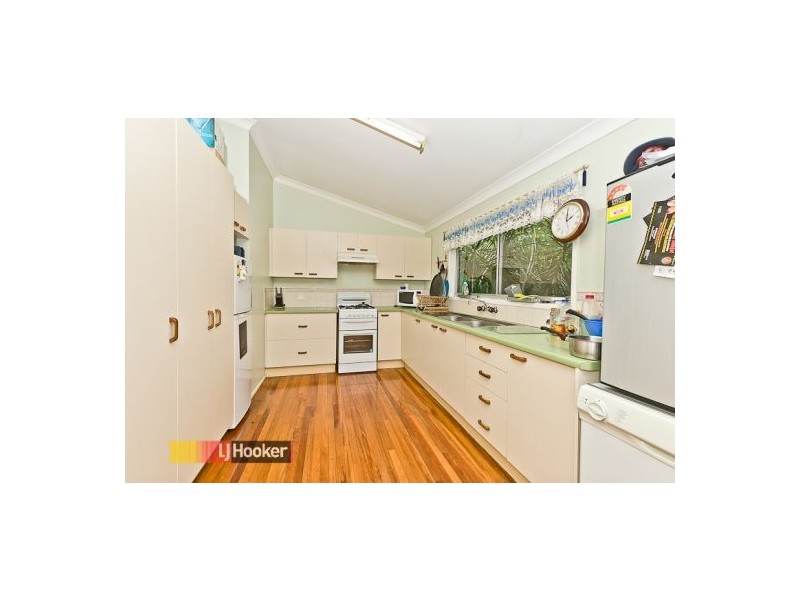 3 Doonside Pde, Brendale QLD 4500