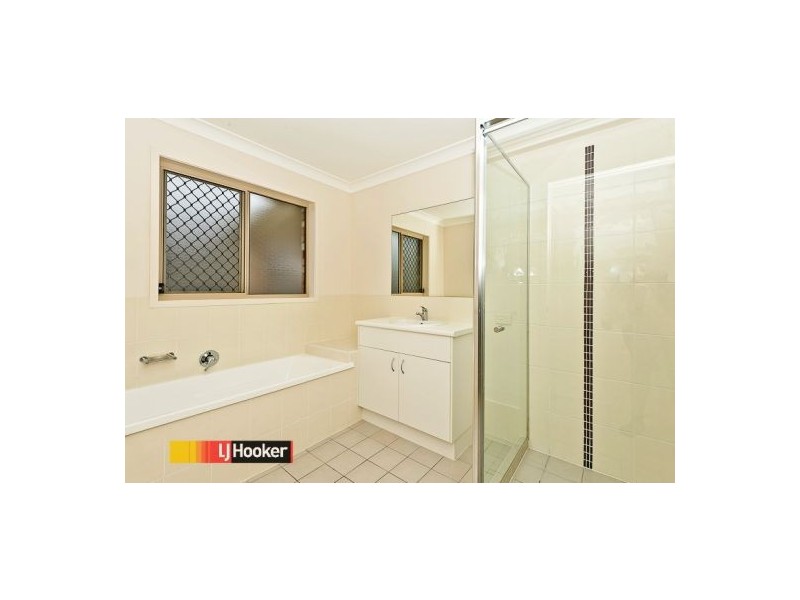 10 Moylan Crt, Bray Park QLD 4500