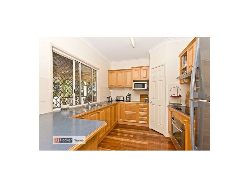 49 Paramount Drive, Warner QLD 4500
