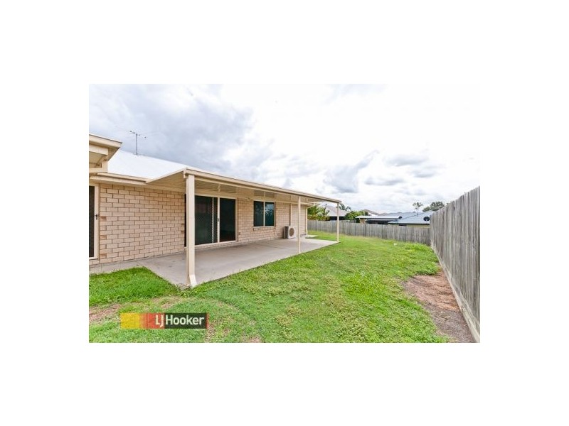 8 Hazelnut Close, Warner QLD 4500