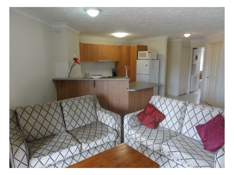 13/8 Whitby Street, Southport QLD 4215