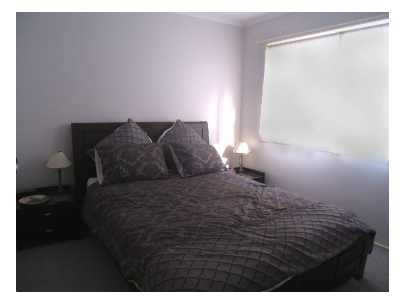 32 Desert Willow Way, Fitzgibbon QLD 4018