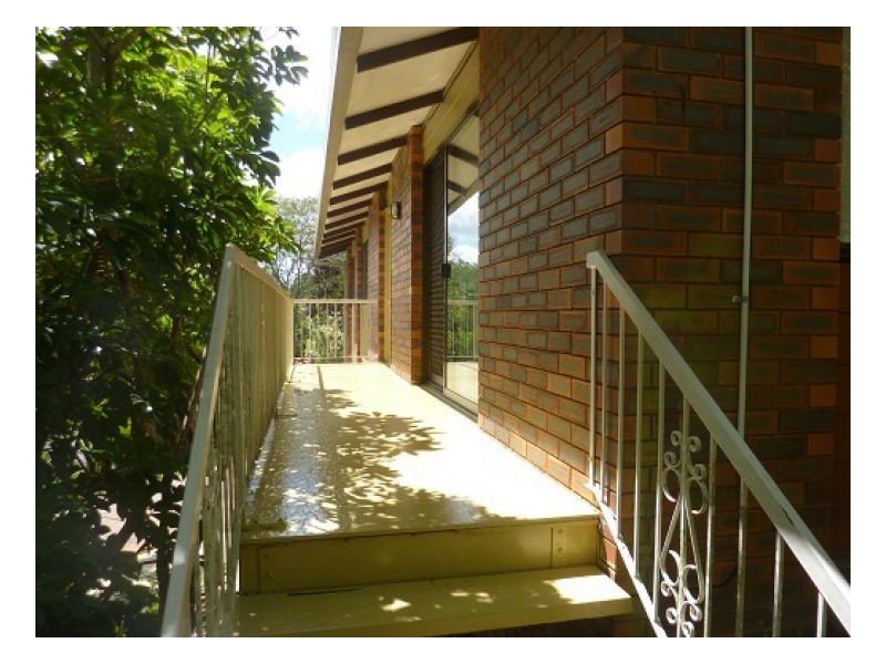 4 Severn Court, Rochedale South QLD 4123