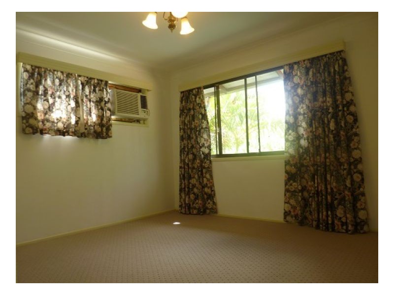 4 Severn Court, Rochedale South QLD 4123