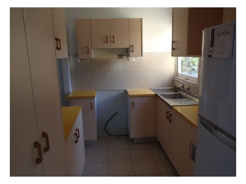 9 Dandar Drive, Southport QLD 4215