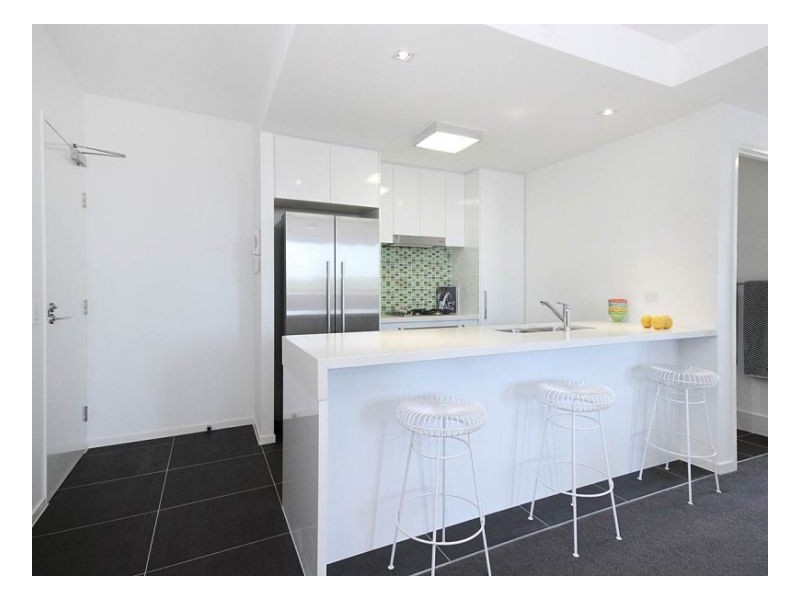 602 159 Logan Rd, Woolloongabba QLD 4102